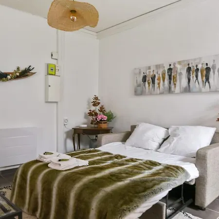 T2 - Parking Et Jardin Privatif * Lambersart