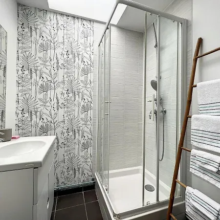 T2 - Parking Et Jardin Privatif * Lambersart